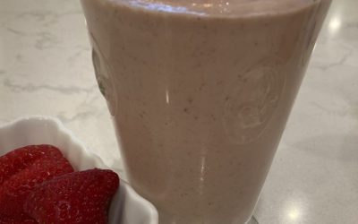 Creamy Strawberry Energy Smoothie